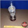 Image 1 : Wall Mount Oil Lamp w/Bracket & Wall Protector