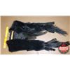 Image 1 : Black Fox Shawl (Canadian Buyers Only)