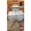 Image 1 : Renfrew Wash Rite with Dow Swell & Lees Co Wringer (49"H x 29"W x 34"D) (h= with wringer) (w= with h