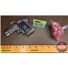 Image 1 : Mountie Cap Gun w/Bag of Caps