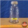 Image 2 : Beaver Jar - Quart (9"H)