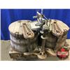 Image 2 : Wooden Commercial Double Wringer Washer (45"H x 48"W x 32"D)
