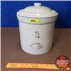 Image 1 : 2 Gallon Crock with Lid - Medalta (11"H x 9-1/2" Dia)