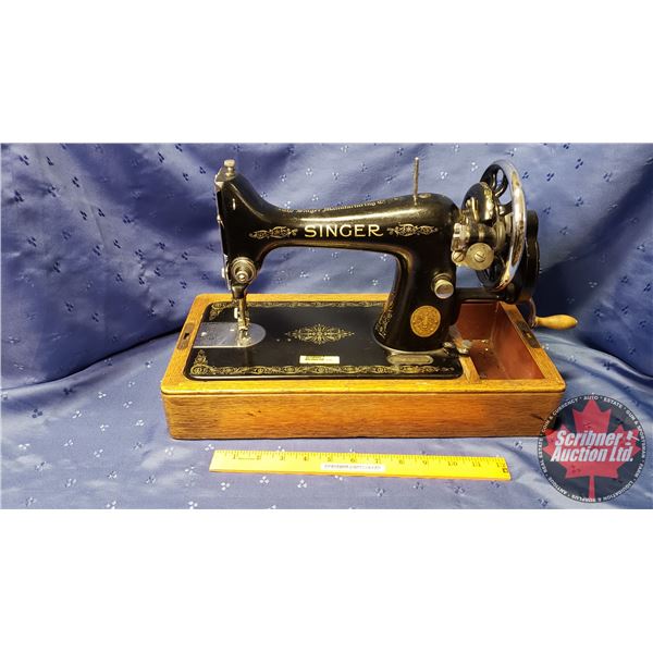 Singer Hand Crank Sewing Machine S/N#Y9887649 (15"H x 17"W x 8"D)