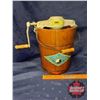 Image 1 : White Mountain Ice Cream Maker - Barrel type (12"H)
