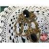 Image 2 : Vintage Brooches (3)