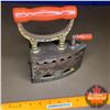 Image 2 : Cast Iron Coal Iron