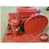 Image 2 : International Harvester 1-1/2 - 2-1/2 HP Stationery Engine