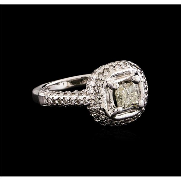 14KT White Gold 1.78 ctw Diamond Ring