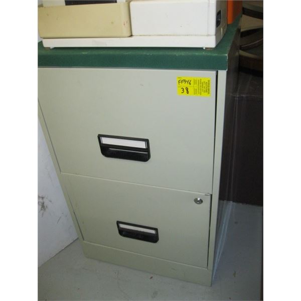 2 DRAWER FILING CABINET WITH KEYS