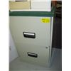 Image 1 : 2 DRAWER FILING CABINET WITH KEYS