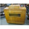 Image 1 : VINTAGE DINING ROOM CABINET
