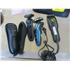 Image 2 : BAG OF ELECTRIC RAZORS