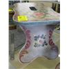 Image 2 : PAINTED WOOD STOOL