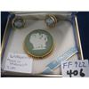 Image 2 : 3 PIECE LADIES WEDGEWOOD MADE IN ENGLAND JEWELLRY SET