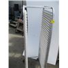 Image 1 : ROLLING PAN RACK