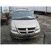 Image 2 : 2002 DODGE CARAVAN, 282,497 KM VIN #2B4GP44R32R766790 - WAITING FOR TRANSFER PAPERS