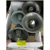 Image 1 : 3 PA SPEAKERS