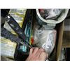 Image 2 : PAINTING SUPPLIES