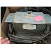 Image 2 : BOWMAN ELEC. GRINDER & SMALL METAL BOX