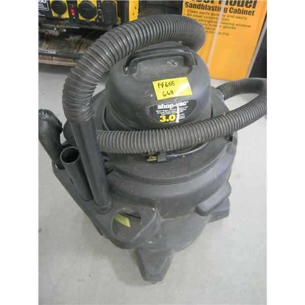 8 GALLON SHOP VAC