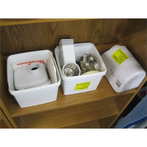 MOUILLINEX MEAT GRINDER WITH LOT OF COOKIE CUTTERS