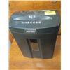 Image 1 : SMALL PAPER SHREDDER