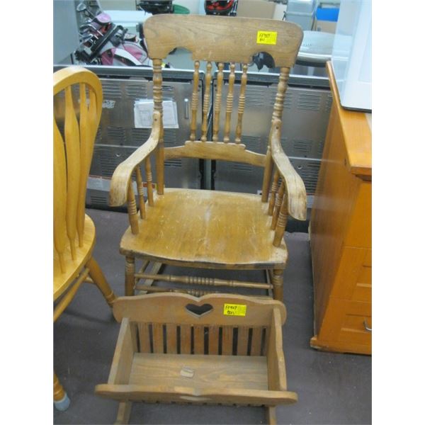VINTAGE ROCKING CHAIR & A MAGAZINE RACK