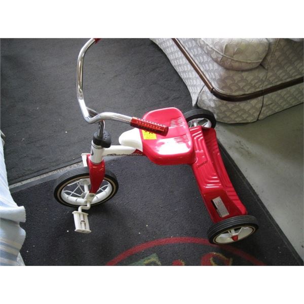 CHILDS 3 WHEEL LOADMASTER TRICYCLE