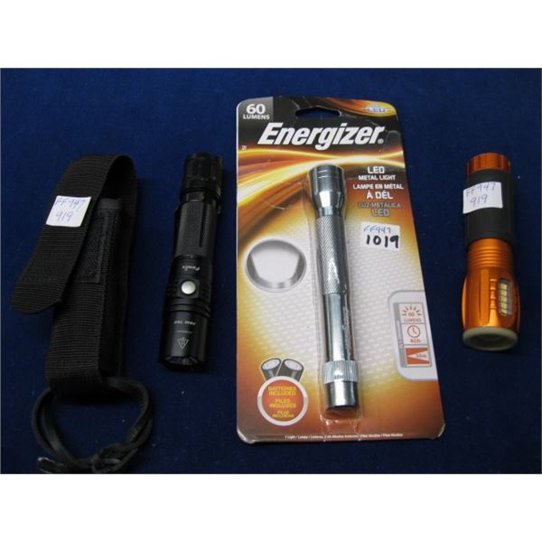 3 SMALL FLASHLIGHTS