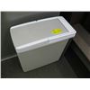 Image 1 : SMALL KOOLATRON COOLER