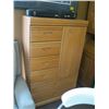 Image 4 : 3 PIECE OAK BEDROOM SET WITH LG. MIRRORED HEADBOARD, MIRRORED DRESSER & HIGHBOY DRESSER