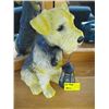 Image 1 : DOG FIGURINE CARRYING LIGHT