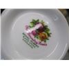 Image 2 : 4 PIECES OF ROYAL ALBERT OLD COUNTRY ROSE DISHWARE