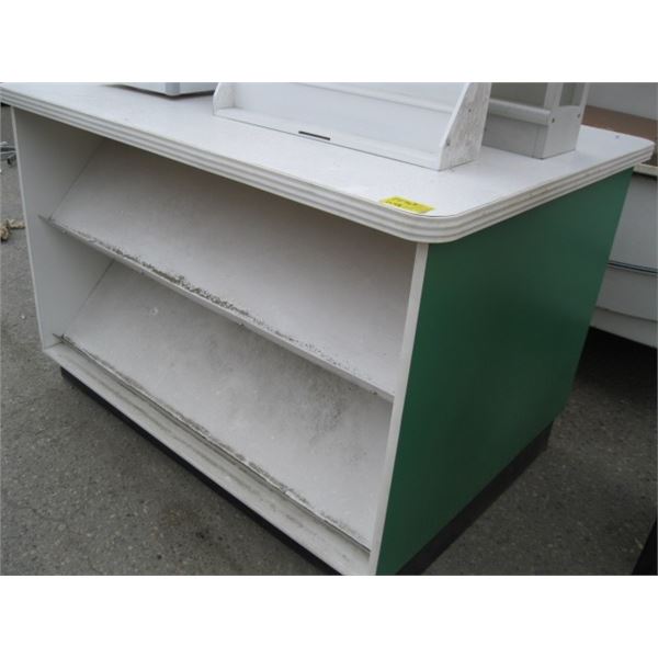 DOUBLE SIDED DISPLAY TABLE