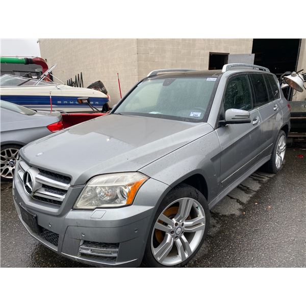 2011 MERCEDES GLK 350 4 MATIC, 4DR SUV, GREY, VIN # WDCGG8HBXBF594864