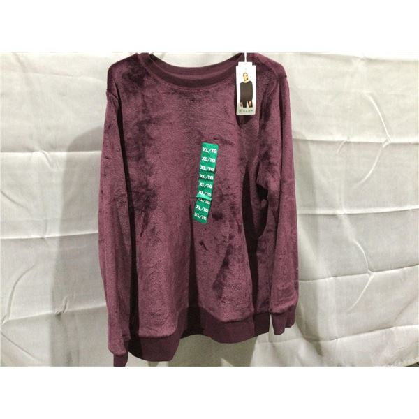 Gaiam Plush Pullover (XL)