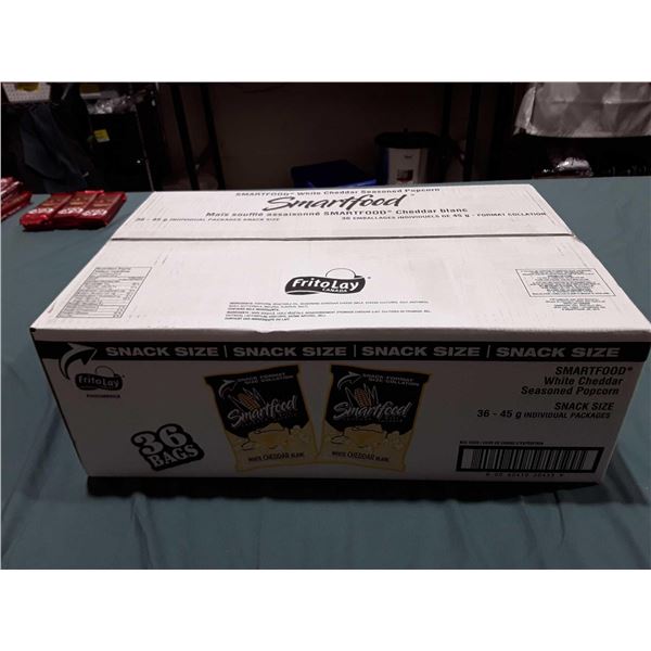 Smartfood White Cheddar Popcorn (36 x 45g)