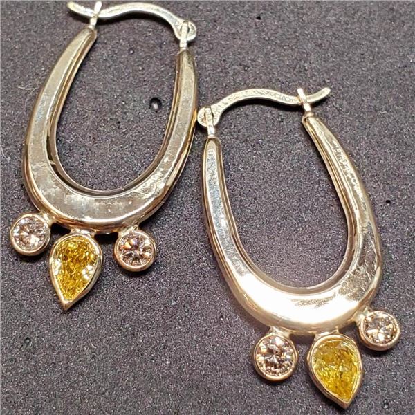 14K White Gold Rare Fancy Diamond(0.55ct) Latch Back, Bezel Set, 2 Yellow Diamonds(0.55Ct,I1-I2), 4