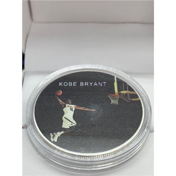 In remembrance Kobe Bryant cased collector medallion