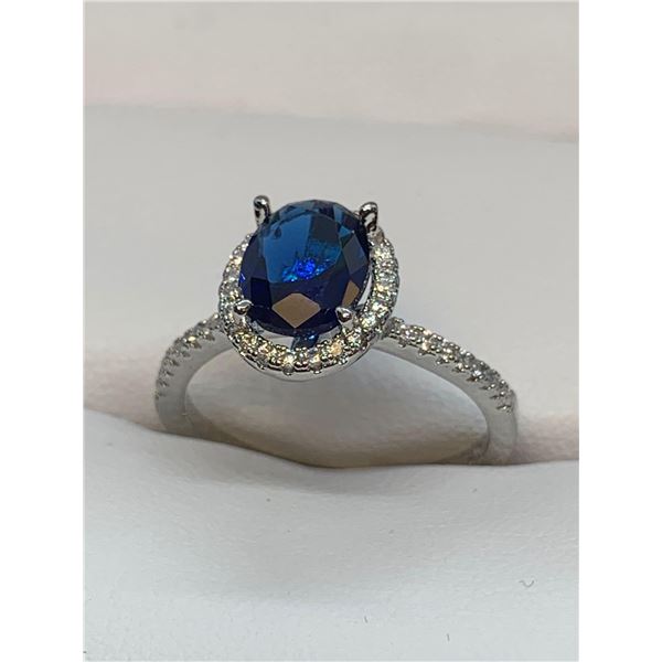 Ladies Stunning Ovl Cut Topaz Solitaire Size 8 Gemstone Ring