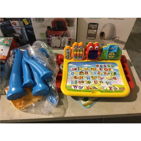 Touch and Learn Activity Desk Deluxe