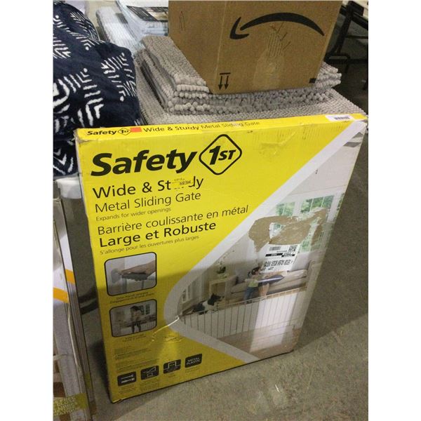 Safety 1st Wide and Sturdy Metal Sliding Gate (40in - 64in W x 26.5in H)