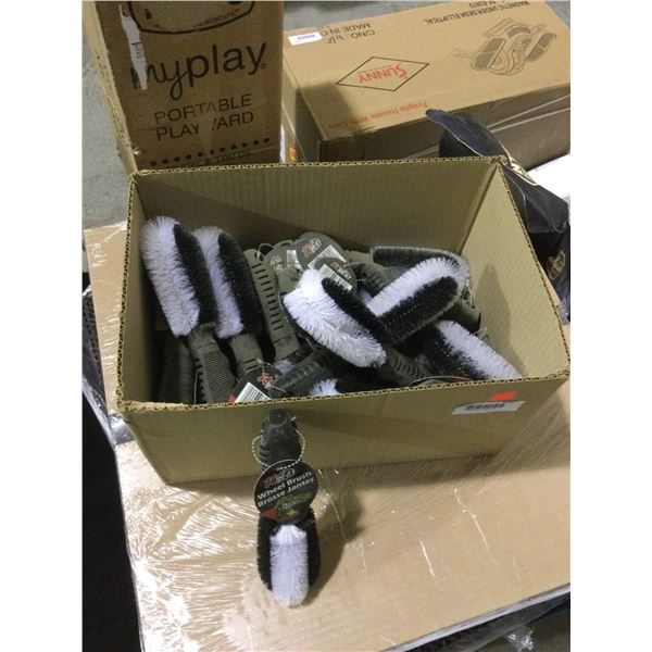 Case of Wipe-It Wheel Brushes