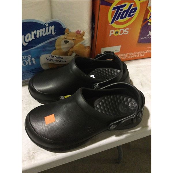 Joy Bees Mens Size 7 / Womens Size 9 Shoes