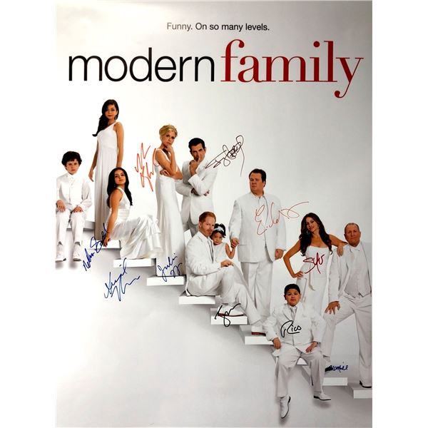 Autograph Signed Modern Family Poster