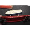 Image 2 : LIONEL TRAIN TOY POST WWII FLATCAR & BOAT 6801-75