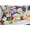 Image 1 : HUGE LOT VARIOUS TRADING CARDS