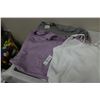 Image 3 : 3 Ladies Brand New Shirts, Still Have Tags (Size M)