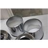 Image 2 : American Racing Hubcaps with Sleeves